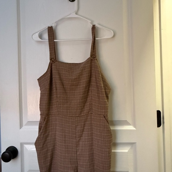 Gypsies & Moondust Brown Gingham Jumpsuit - Picture 5 of 9